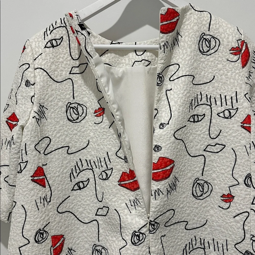 MANUA MANADO ABSTRACT DRESS WITH RUFFLE HEM - Picture 10 of 16